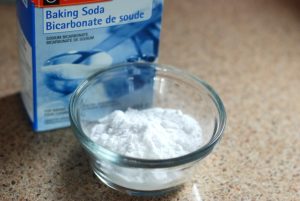 Ways To Use Baking Soda For Home Cleaning (2)